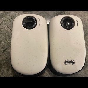 Pawsie Double Feeder